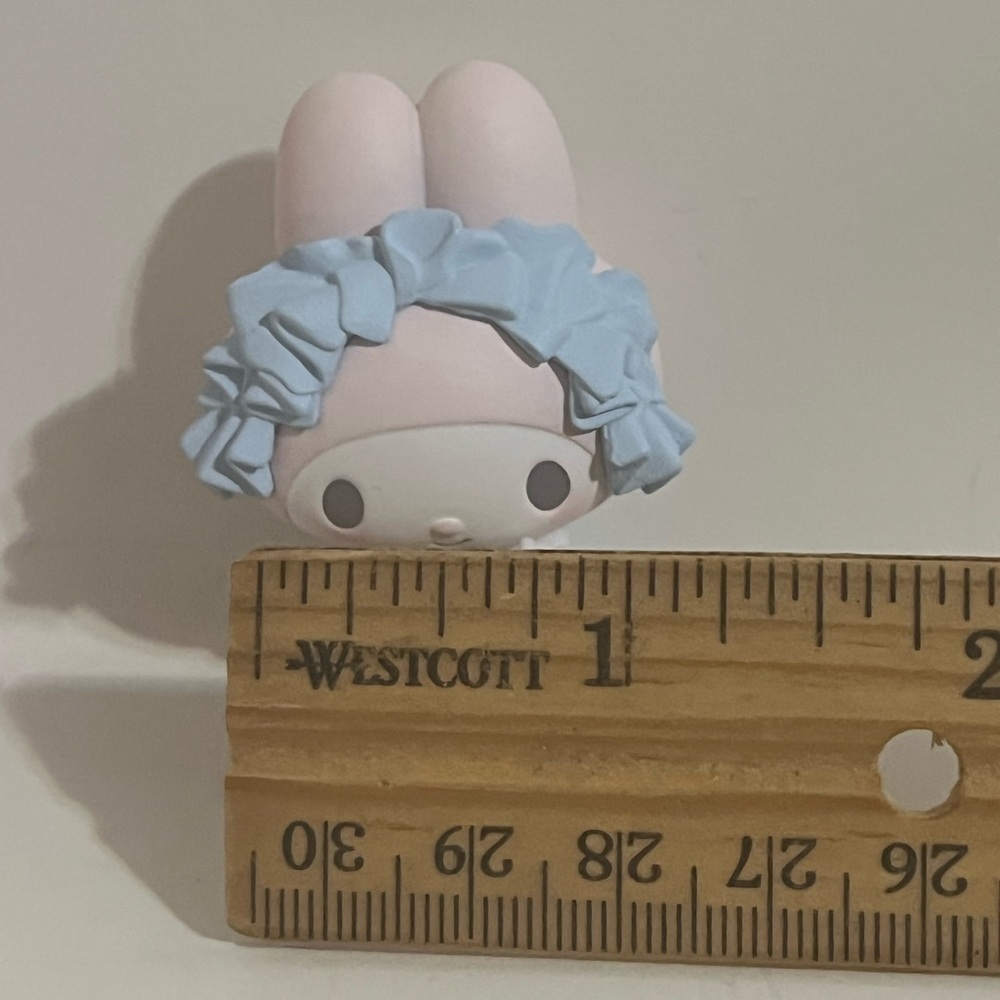 My Melody 50th Anniversary Snow Fairy Blind Box Figure (Japan) - Picture 7 of 7